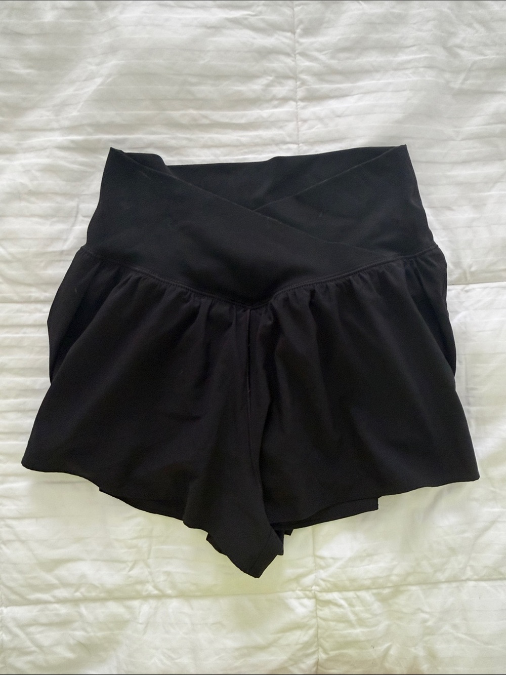 Offline by Aerie Women’s Black High-Waist Athletic Shorts